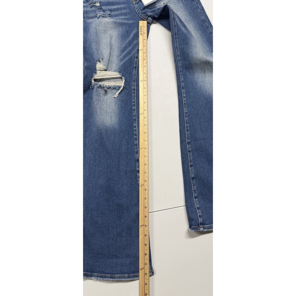 RISEN Jeans Women's 11/30 Flare Distressed Stretch Denim Blue Fade NWT - Picture 9 of 10